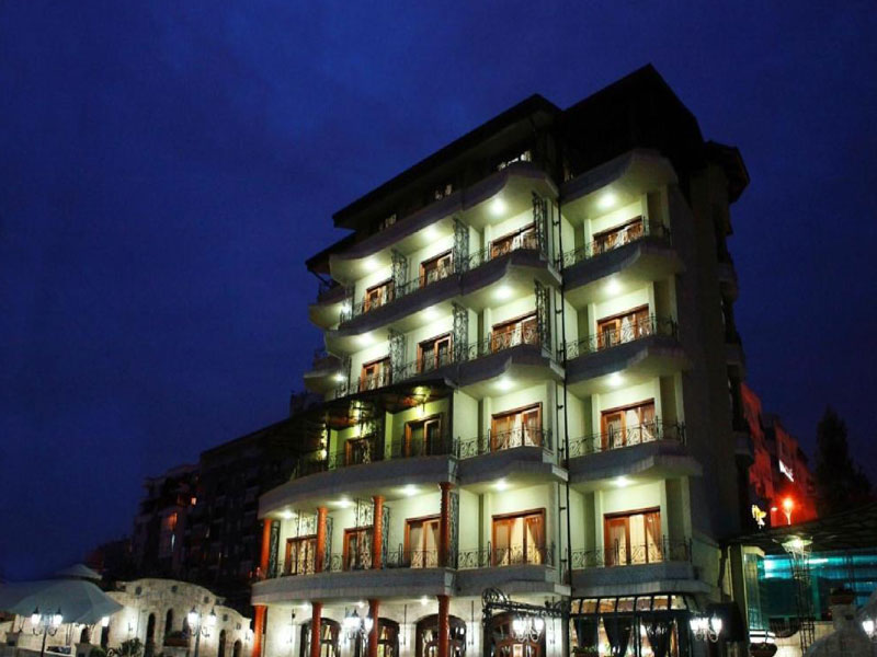 Hotel Dinasty Tirana